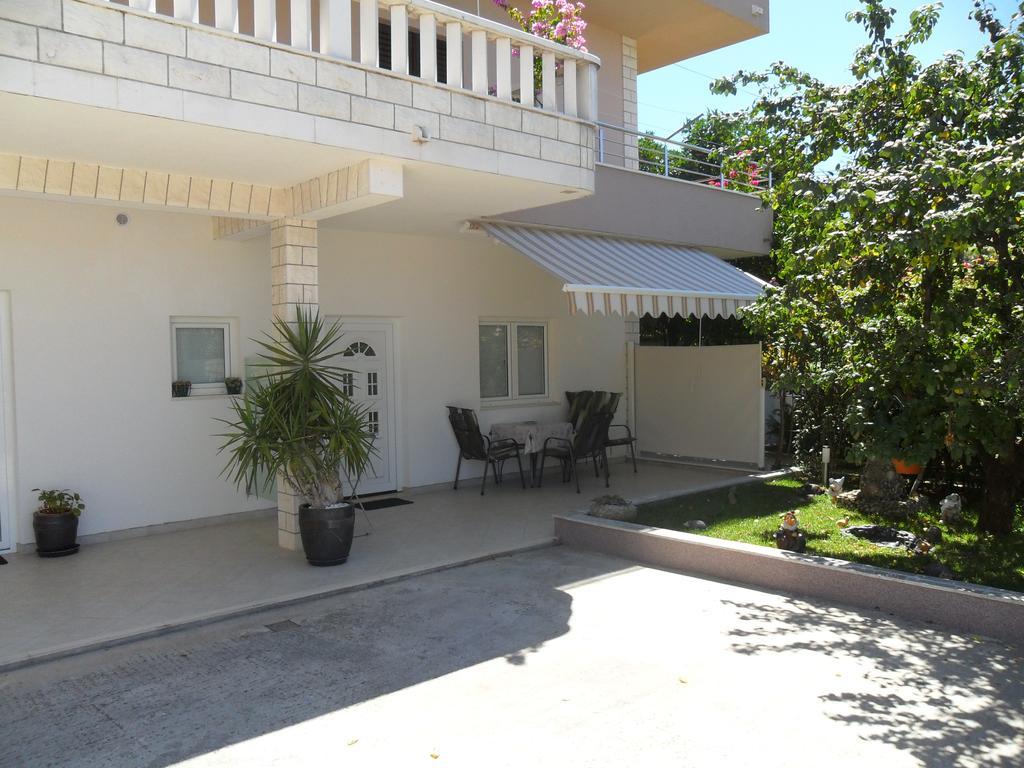 Appartamento Apartman Soda Traù Esterno foto