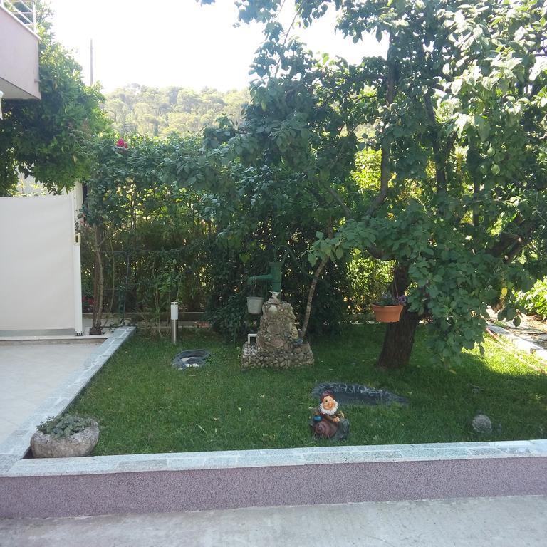 Appartamento Apartman Soda Traù Esterno foto