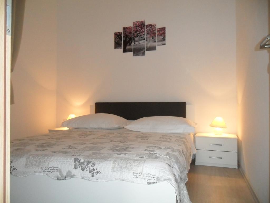 Appartamento Apartman Soda Traù Esterno foto